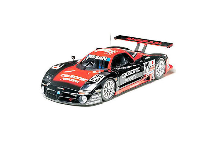 Tamiya 24192 Nissan R-390 GT1 1:24