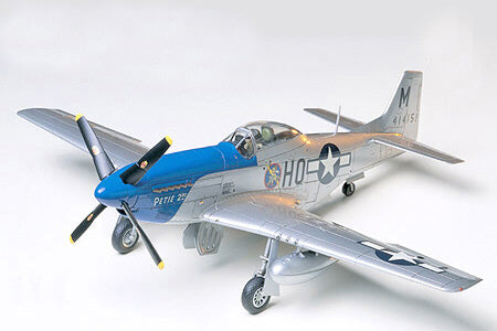 Tamiya 61040 P-51D Mustang 8th Af 1:48
