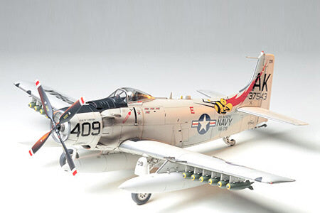 Tamiya 61058 Douglas Skyrader Ad-6 1:48